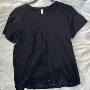 Lululemon split back t shirt